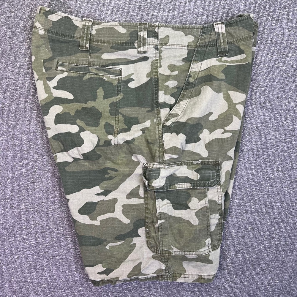 Wrangler Shorts Mens 40 Green Cargo Camo Relaxed Casual Ripstop Stretch 39x8.5 - Picture 9 of 11